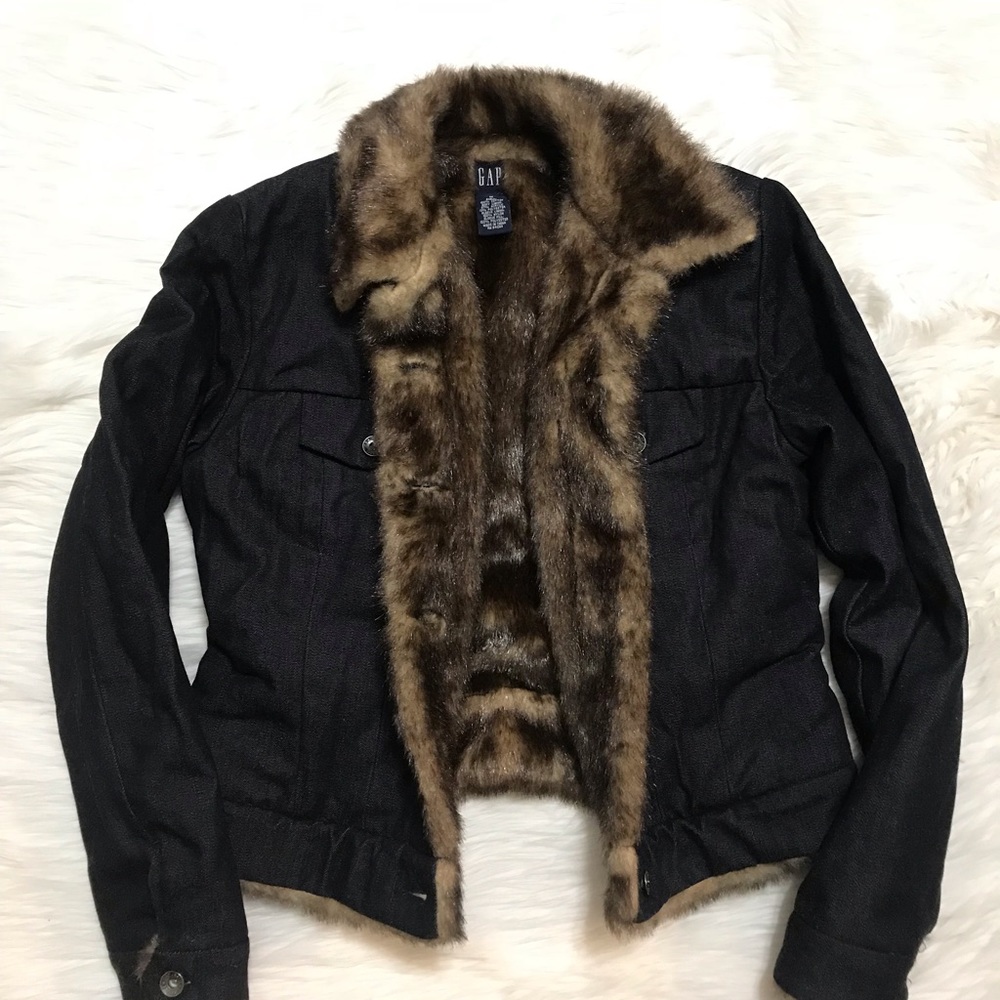 Gap Faux Fur Lined Dark Blue Rinse Denim Jacket